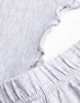 Felsőből &eacute;s nadr&aacute;gb&oacute;l &aacute;ll&oacute; pizsama szett - Egysz&iacute;nű - vilagos szurke