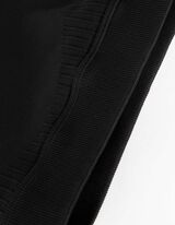 oddychający - czarny