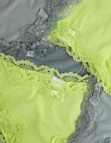 Brazili&scaron;ko stiliaus kelnaites - 5 vnt. pakuotė