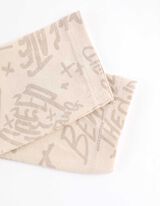 Pikkade varrukatega s&auml;rk - Minecraft - helehall