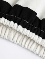 Pulover - Visok ovratnik - belo