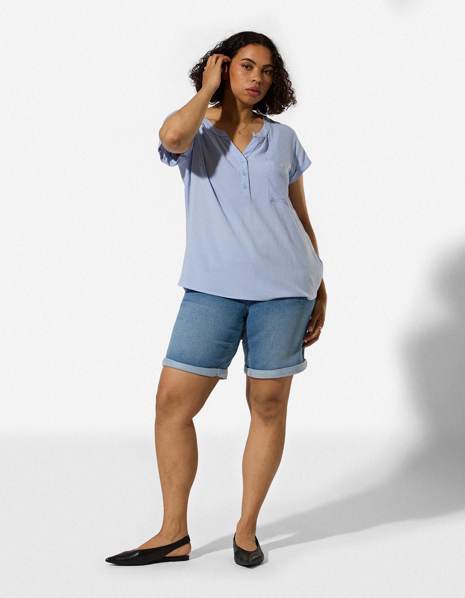 Bluse - Viskose - Hellblau