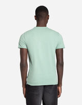 T-shirt - dekolt serafino - jasny zielony