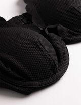 Bikinov&aacute; podprsenka - Krajkov&aacute; aplikace - cern&aacute;