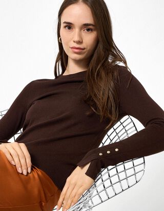 Pullover en tricot - brun fonc&eacute;