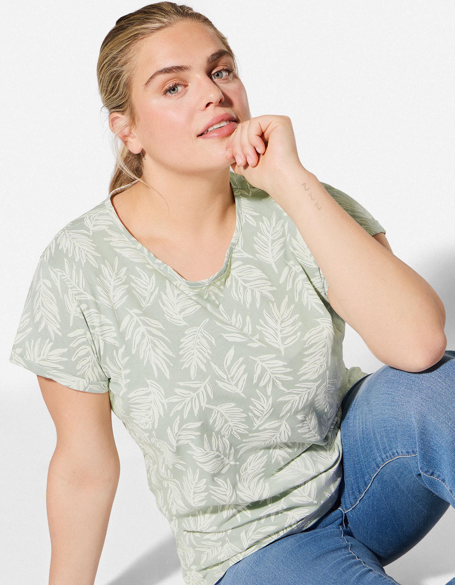 Tricou - Imprimeu allover - Verde