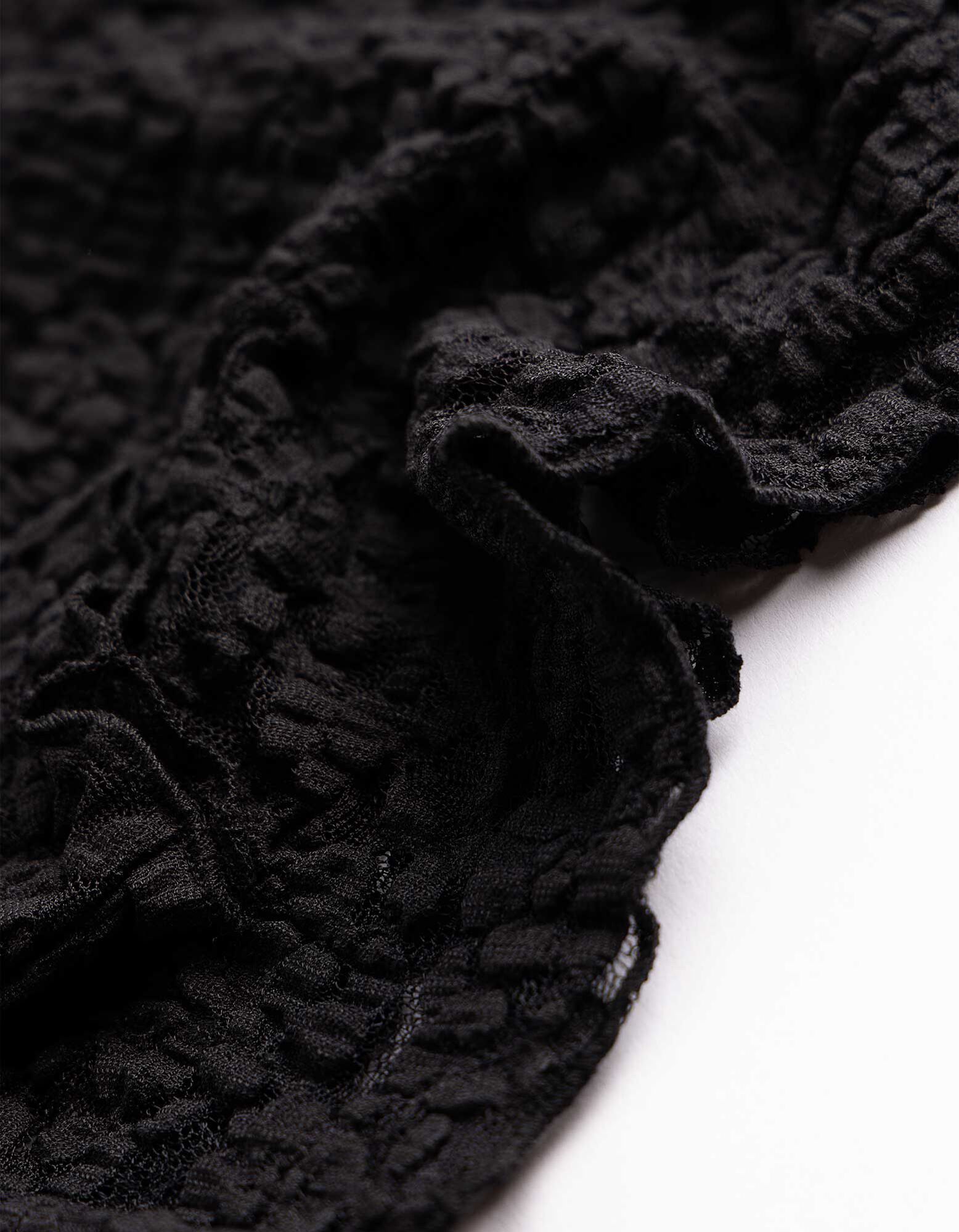 Langarmshirt - Crinkle-Optik - Schwarz