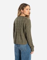 Pul&oacute;ver - k&aacute;belk&ouml;t&eacute;s - s&ouml;t&eacute;tz&ouml;ld