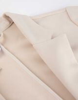 Marynarka - rękawy z wywiniętym i przyszytym brzegiem - bialy