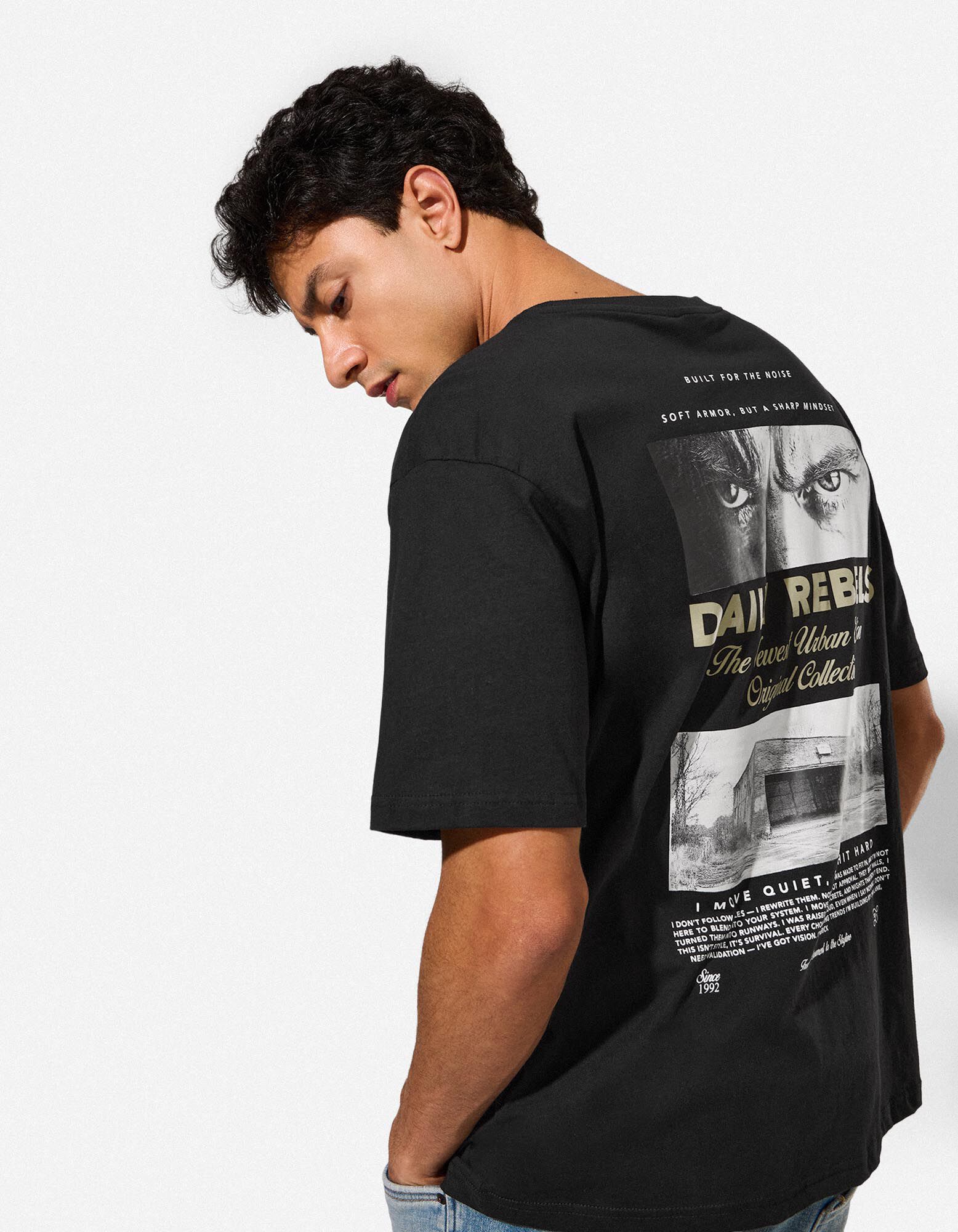 T-Shirt - R&uuml;ckenprint - schwarz