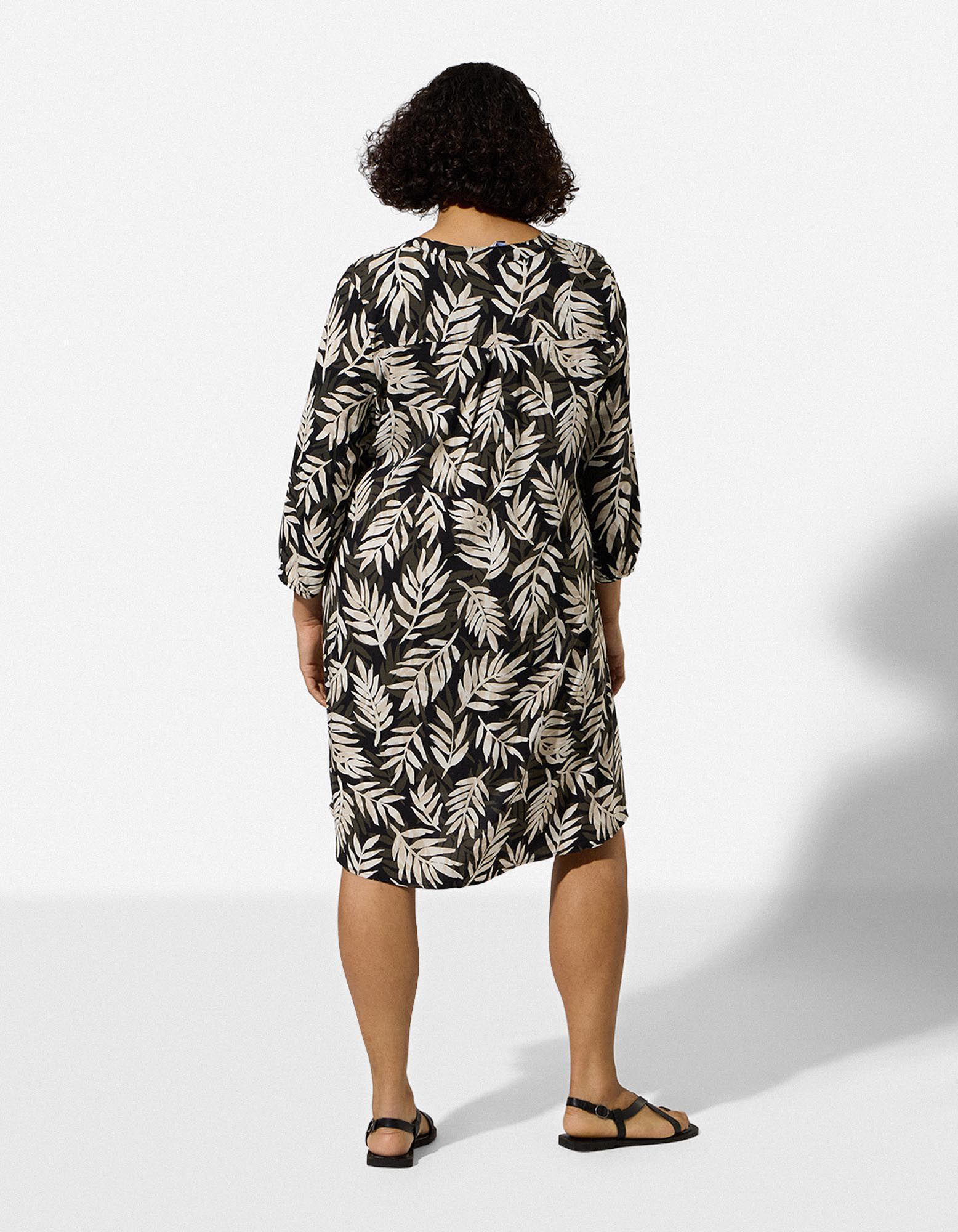 Robe - Motif all-over - noir