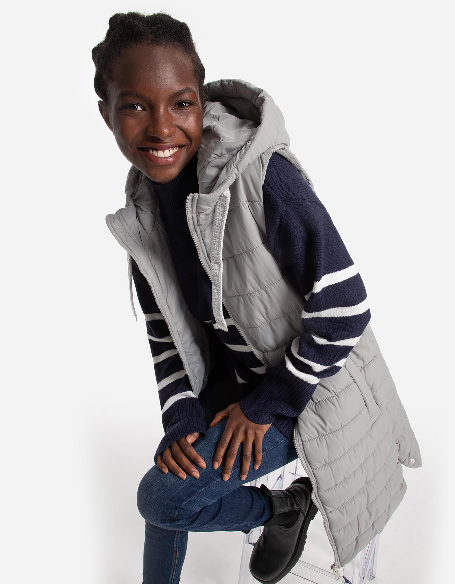 新品今季atelier brugge Shawlcollar down vest 新品今季atelier brugge Shawlcollar down vest