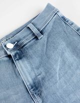 Kapri hlače - Vsebnost streča - svetlo modra