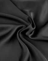 Sukňa áčkového strihu - Satén - cierna