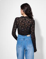 Felső - Csipkerátéttel - fekete