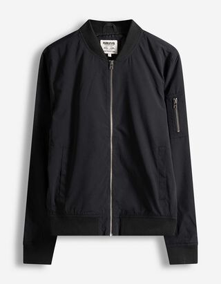 Bunda - Žebrov&eacute; okraje - cern&aacute;