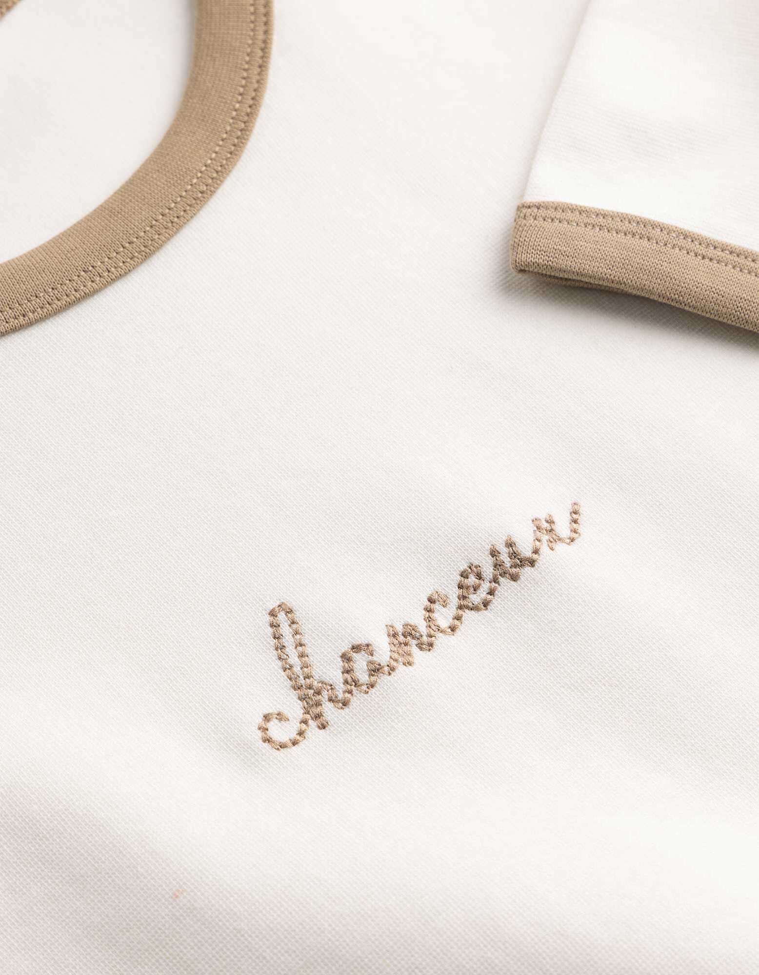 T-Shirt - Stickerei - Wei&szlig;