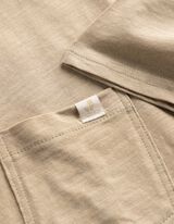 T-Shirt - Brusttasche - beige