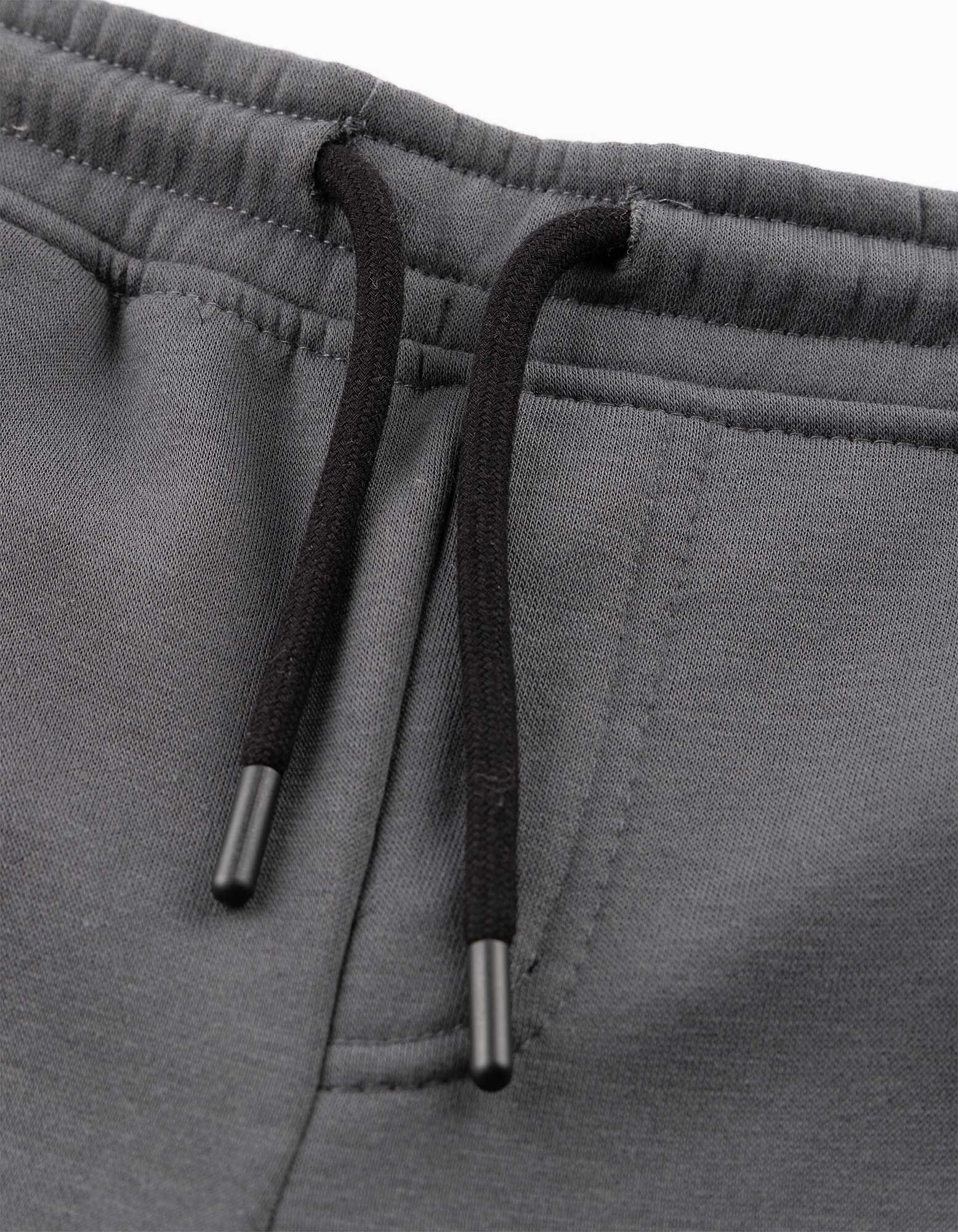 Set aus Sweatshirt und Hose - Color-Blocking - Off-White