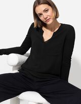 Palaidinė-marškiniai - V formos iškirptė - juodas