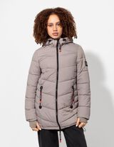 Steppelt kab&aacute;t - Kapucni - vil&aacute;gos barna