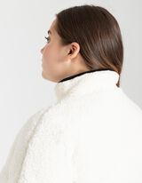 Cipz&aacute;ros meleg&iacute;tőfelső - Pl&uuml;ss - feher