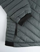 Tepitud jope - vetth&uuml;lgav - roheline