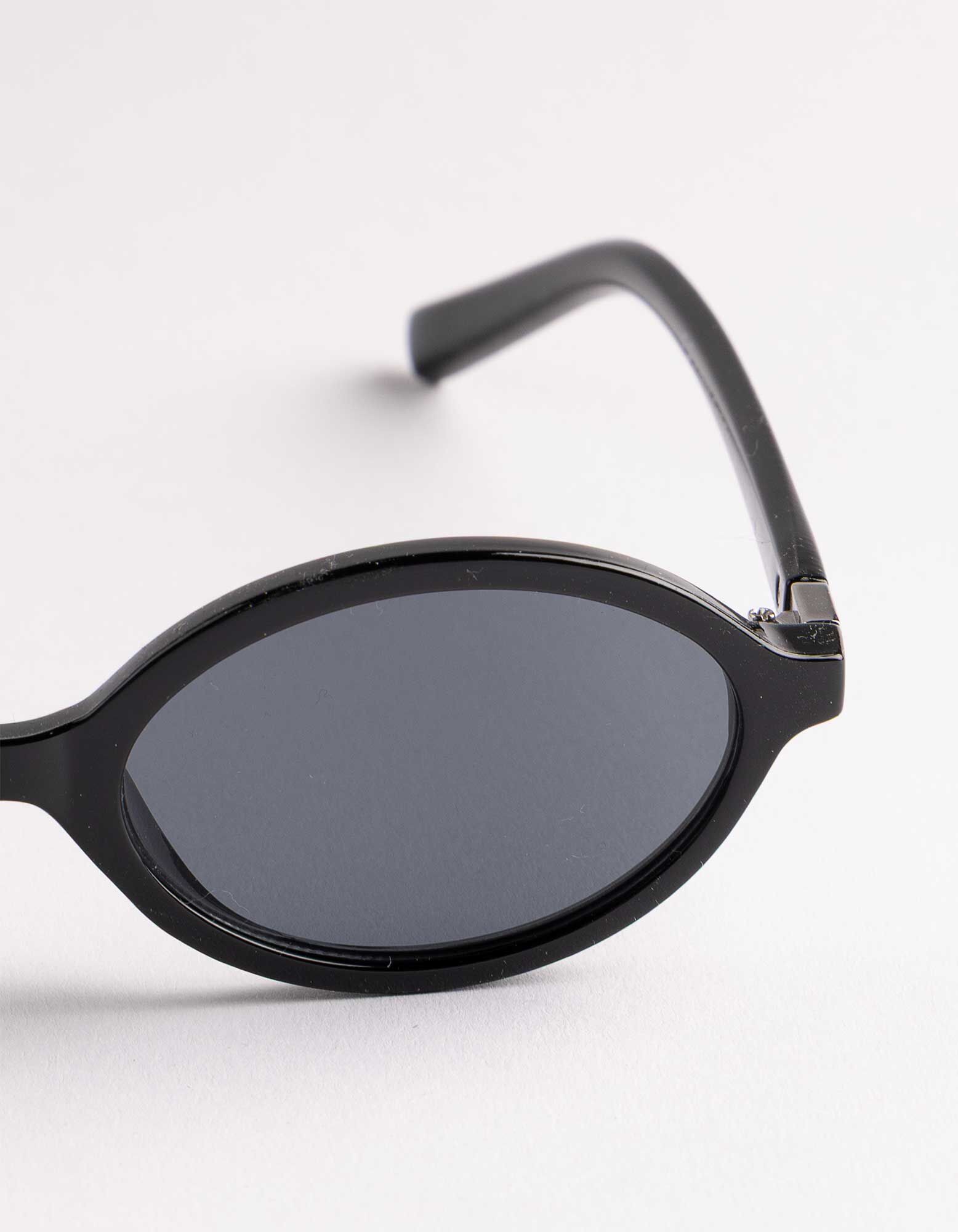 Sonnenbrille - schwarz
