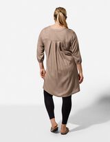 V v&yacute;střih - hneda