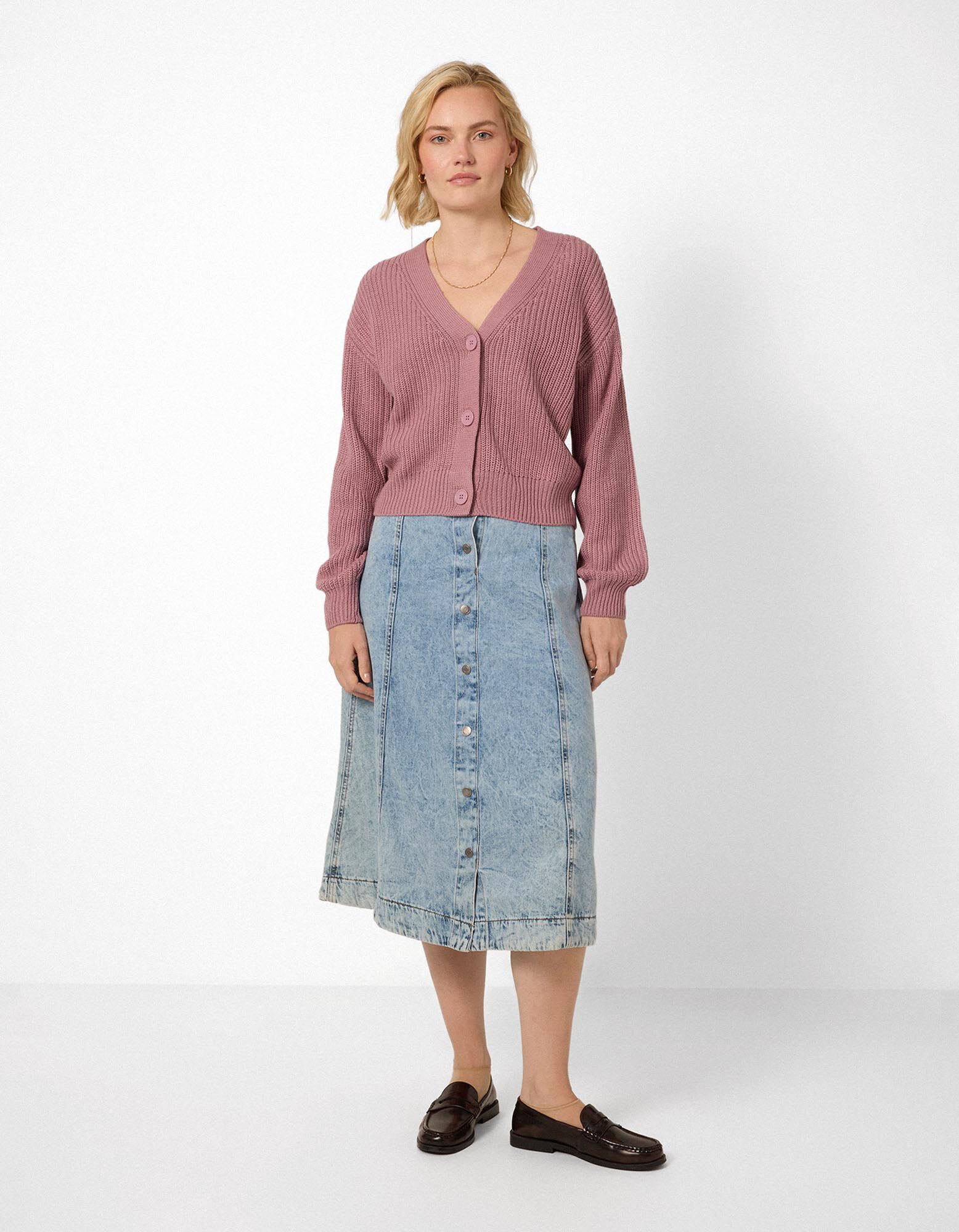 Strickjacke - Knopfleiste - Beere