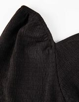 prostokątny dekolt - czarny