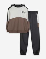 Set aus Kapuzenpullover und Hose - Color-Blocking - hellbraun