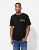 T-s&auml;rk - Jujutsu Kaisen - must