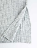 rebrasti materijal - sivo