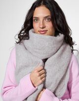 Šála - Roztřepené okraje - svetle šedá