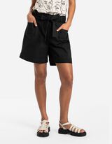 Pantaloni scurți - Curea talie - Negru