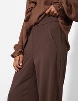 Nohavice teplákového strihu - Wide Fit - tmavohneda