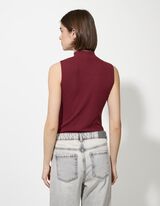 Topp - soonikuline struktuur - tumepunane