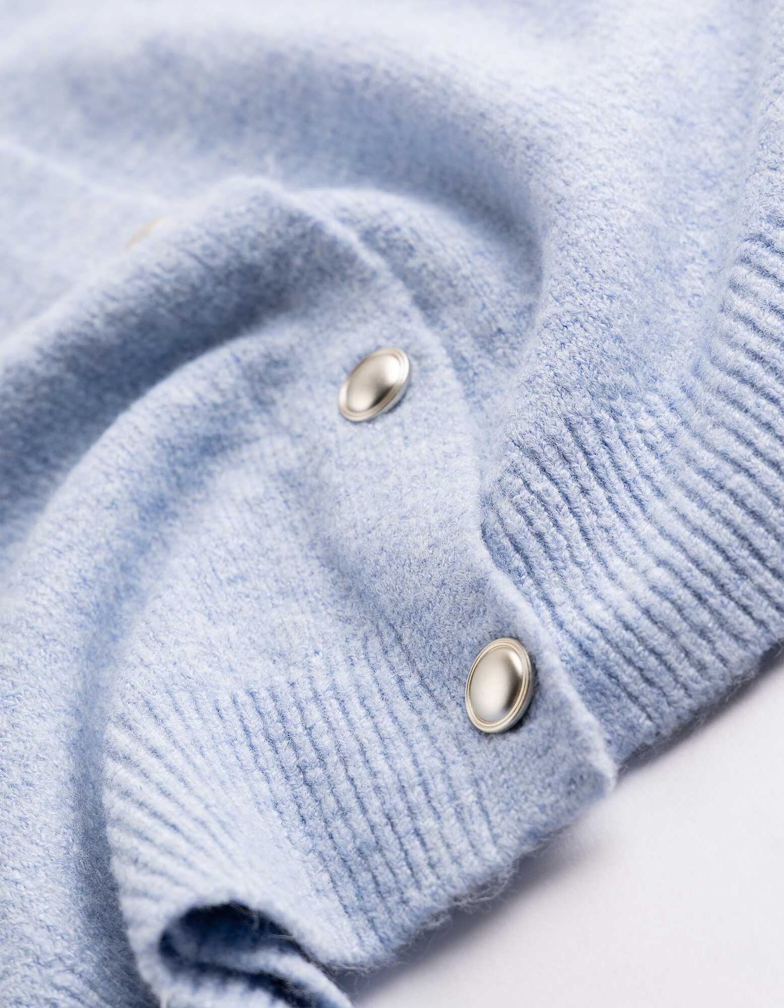 Stricktop - Knopfleiste - Hellblau