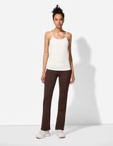 Leg&iacute;ny - Priedu&scaron;n&yacute; - tmavohneda