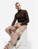 Kelnės su kišenėmis - Įvertas raištelis apačioje - sviesiai rudas