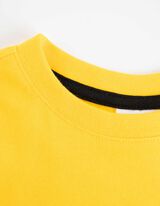 T-s&auml;rgist ja l&uuml;hikestest p&uuml;kstest koosnev komplekt - Pikachu - kollane