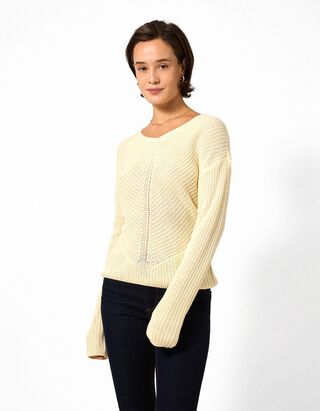 Strickpullover - V-Ausschnitt - Gelb