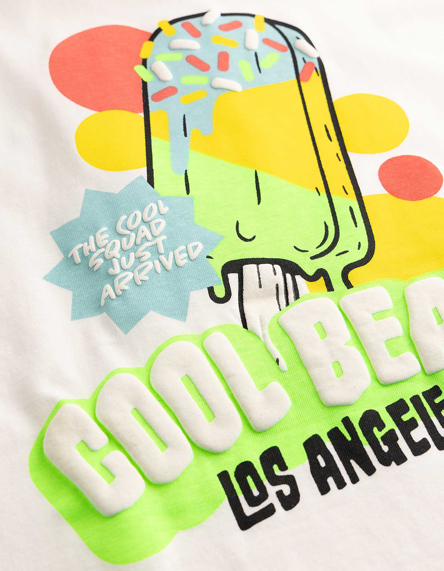 Tričko - Nadměrn&yacute; střih Oversized Fit - Smetanov&aacute;