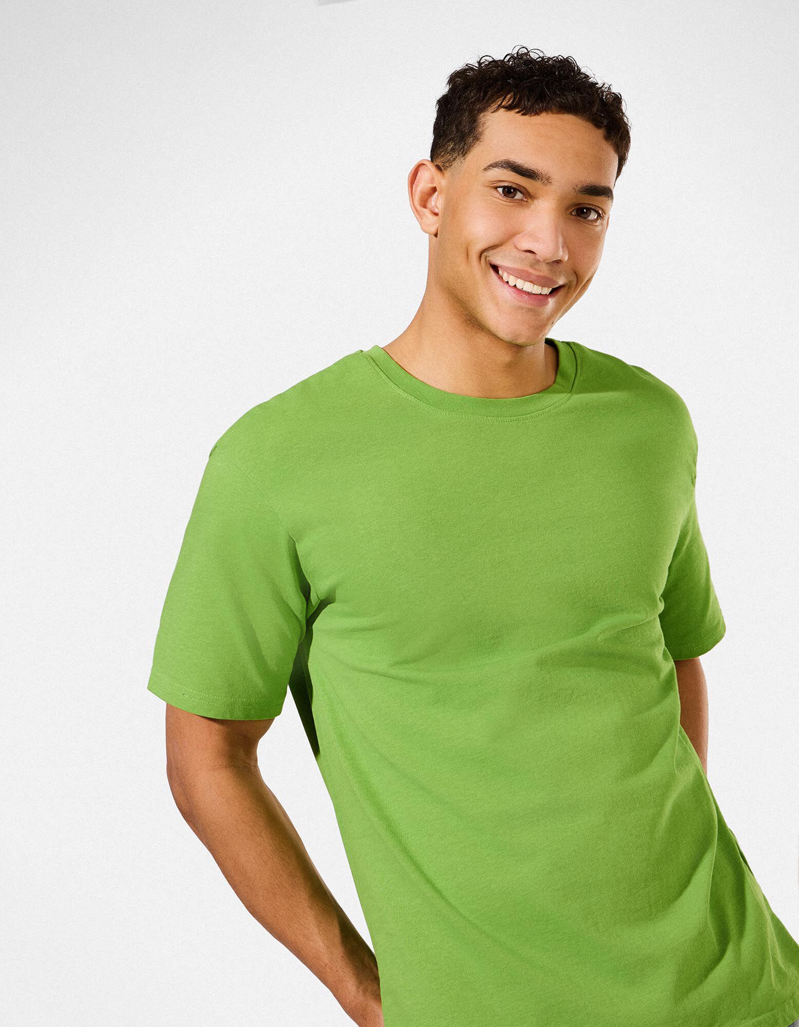 T-Shirt - Oversized Fit - Hellgr&uuml;n