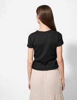 T-shirt - prążkowana faktura - czarny