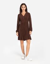 Ruha - Ráncok - sötétbarna