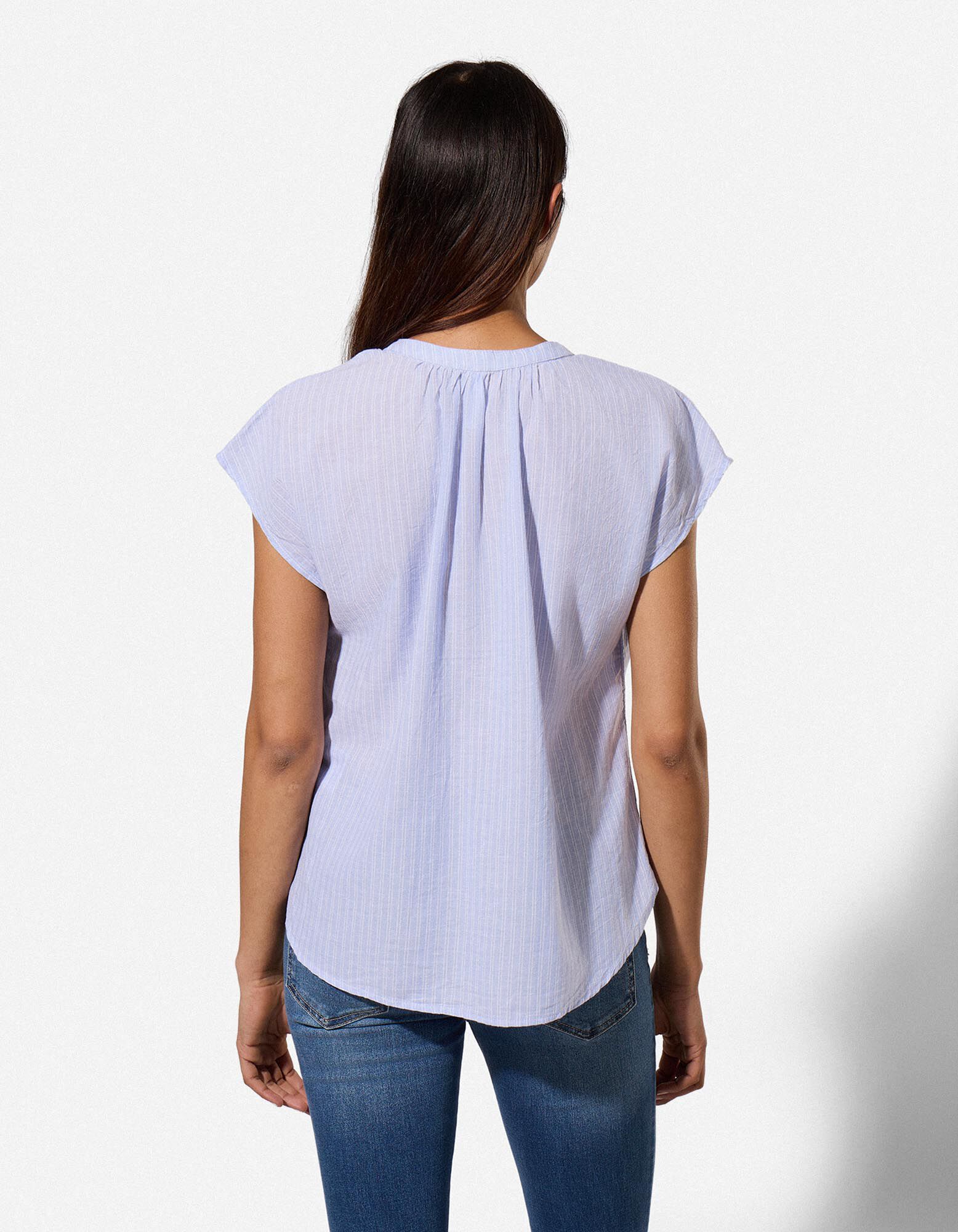 Halenkov&eacute; tričko - Proužky - svetle  modra