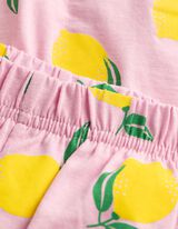 Pyjama Set aus Shirt und Shorts - Allover-Muster - lila