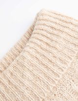 Drabužiai su &scaron;varku - Vilnos i&scaron;vaizda - smelio spalvos